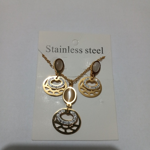 Stainless Steel - Picture 1 of 2